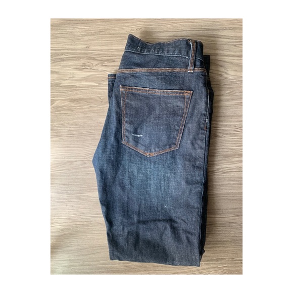 GAP Boyfriend Distressed Jeans - Picture 4 of 6